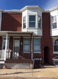 Building Photo - 3 Bedroom 1.5 Bath House Near Central Market and Rev Stadium