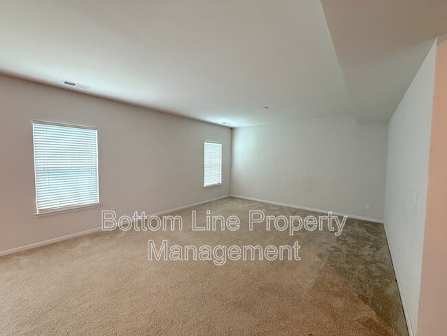Building Photo - 1524 Bailiff Ct SW