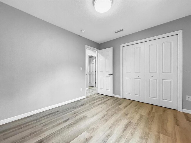 Building Photo - 6809 S Himes Ave