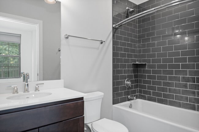 Floorplan - Adams Edge Apartments