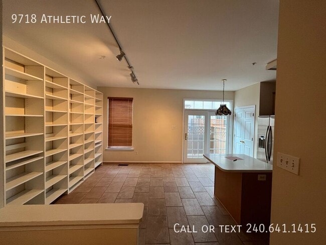 Building Photo - 9718 Athletic Way