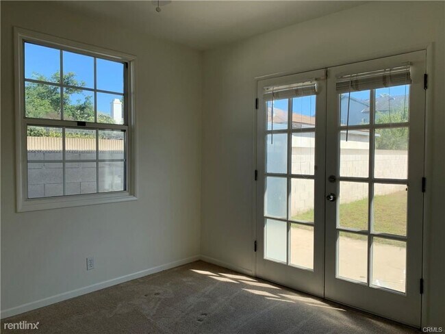 Building Photo - 3 br, 2 bath House - 2100 Dufour Ave