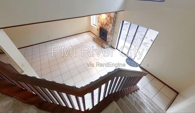 Building Photo - 1192 W Romaine Cir