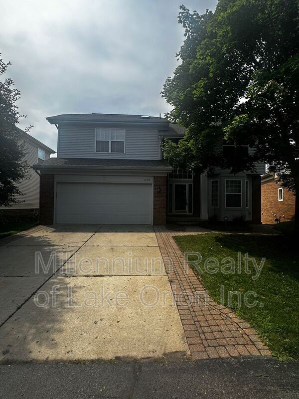 Building Photo - 3189 Silverbrook Dr