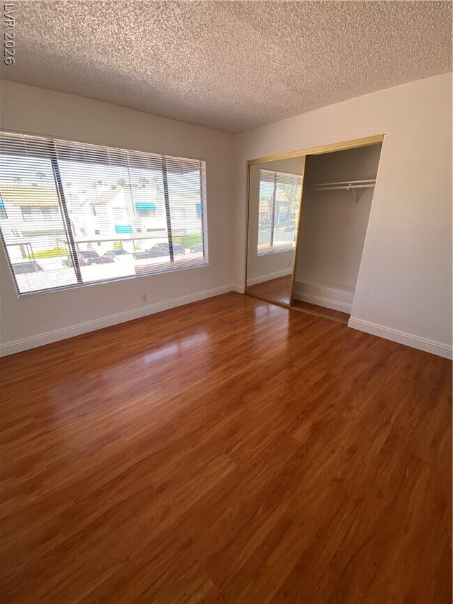 Building Photo - 4351 Gannet Cir