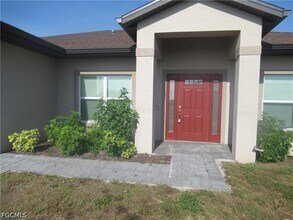 Building Photo - 3241 NW 41st Pl