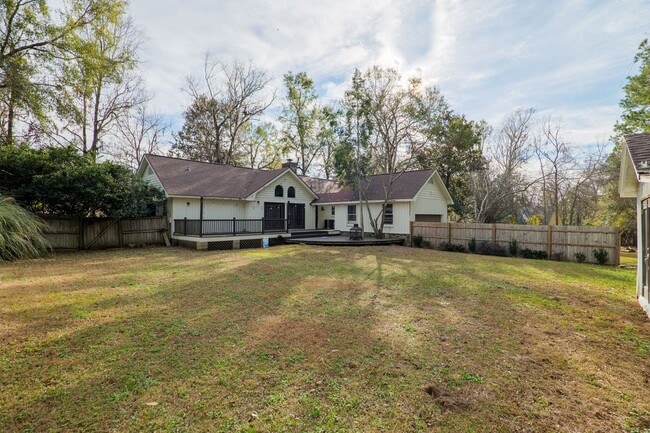 Building Photo - 4538 Golden Oaks Dr