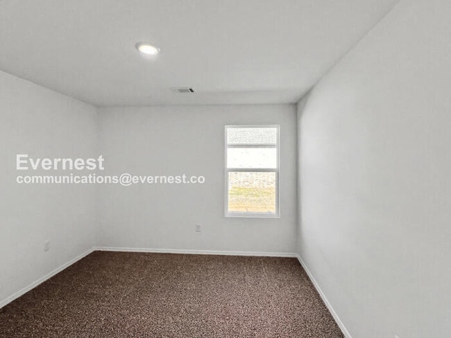 Building Photo - 1515 Ridgefield Cir