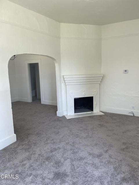 Building Photo - 1065 E Santa Clara St