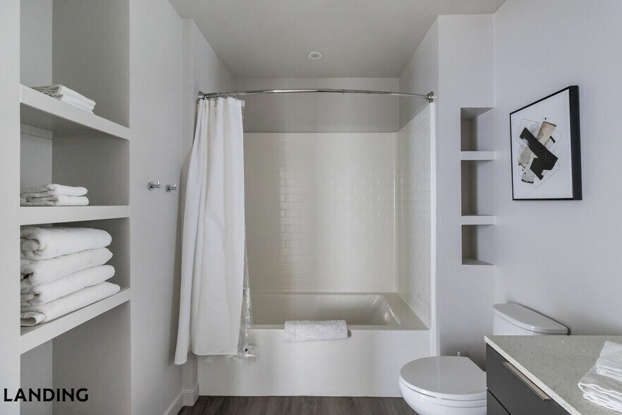 Building Photo - 2060 Experience Ave