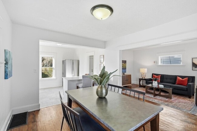 Building Photo - 3317 Bevis Ave