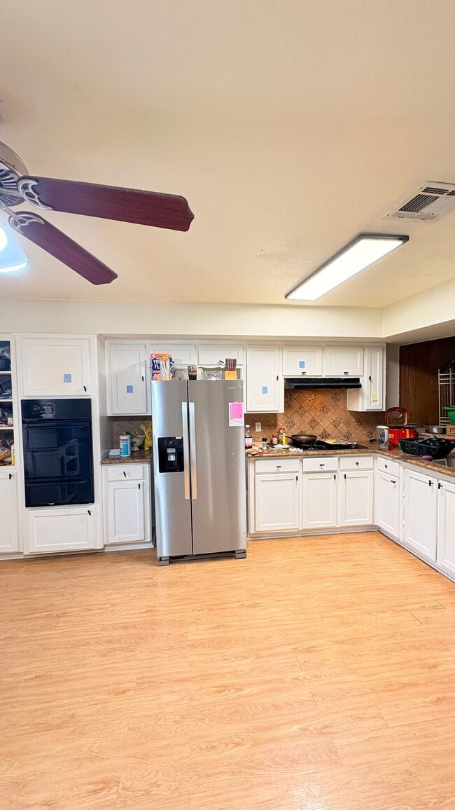 Building Photo - 21514 Greenham Dr