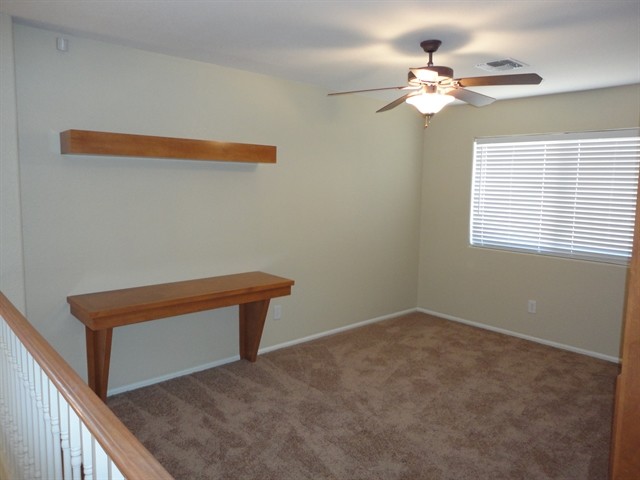 Building Photo - 8409 S 50th Ln