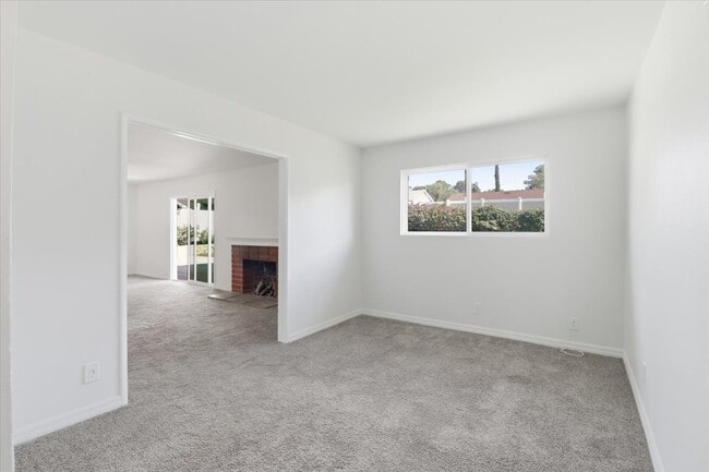 Building Photo - 2986 Calle Quebracho