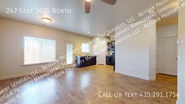 Building Photo - 247 E 3025 N