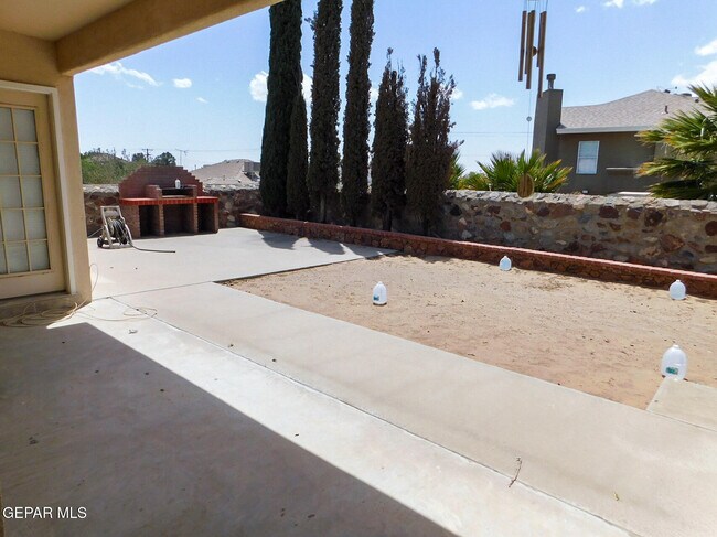 Building Photo - 917 Tecate Pl