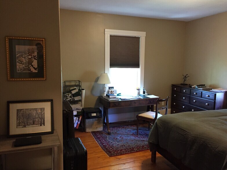 Second bedroom - 31 Conway St