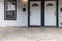 Building Photo - 1317 W French Pl