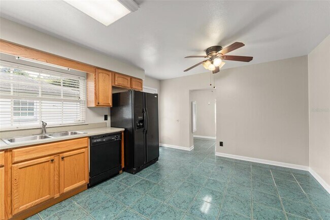 Building Photo - 2110 Gerda Terrace