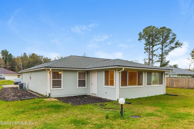 Building Photo - 4088 Everett Ave