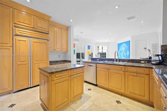 Building Photo - 19460 39th Ct