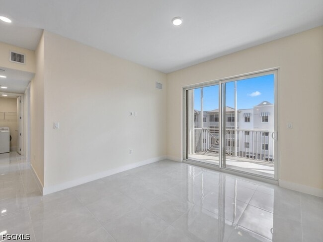 Building Photo - 26589 Rosewood Pointe Dr