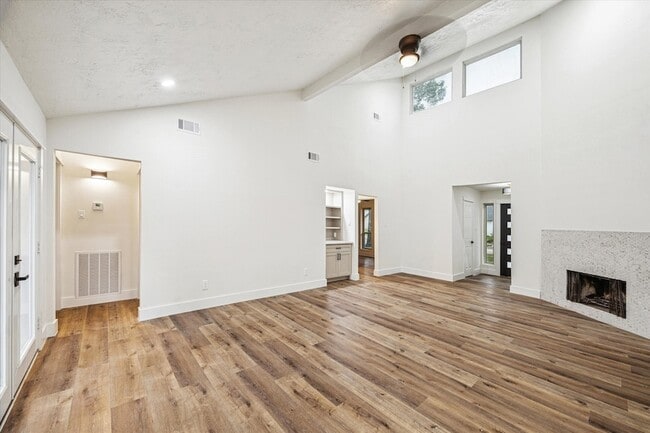 Building Photo - 3623 Acorn Way Ln