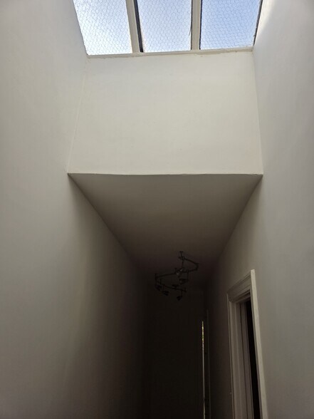 Hallway skylight - 1009 Havenhurst Dr
