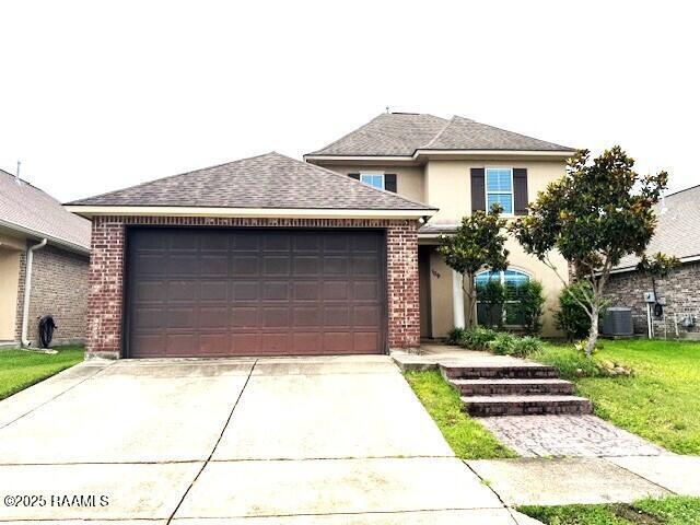 Primary Photo - 109 Crooked Stick Ln