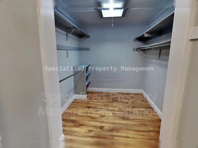 Building Photo - 1250 Henry Balch Dr