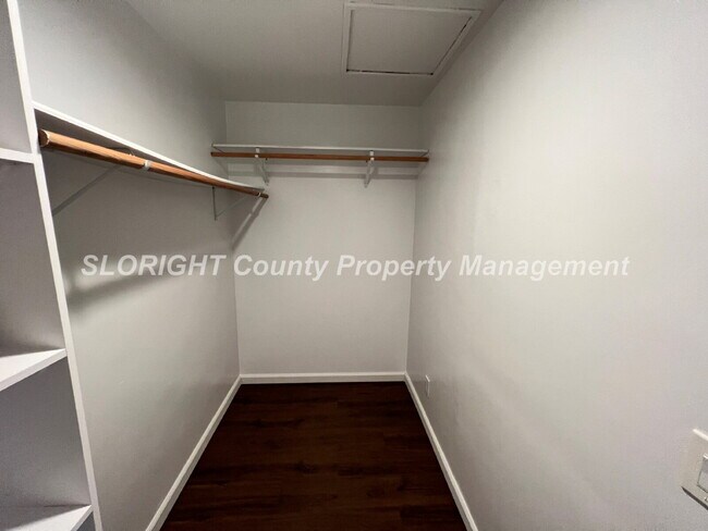 Building Photo - AVAILABLE MAY - Updated Home in Atascadero - 3 Bedroom / 2 Bathroom