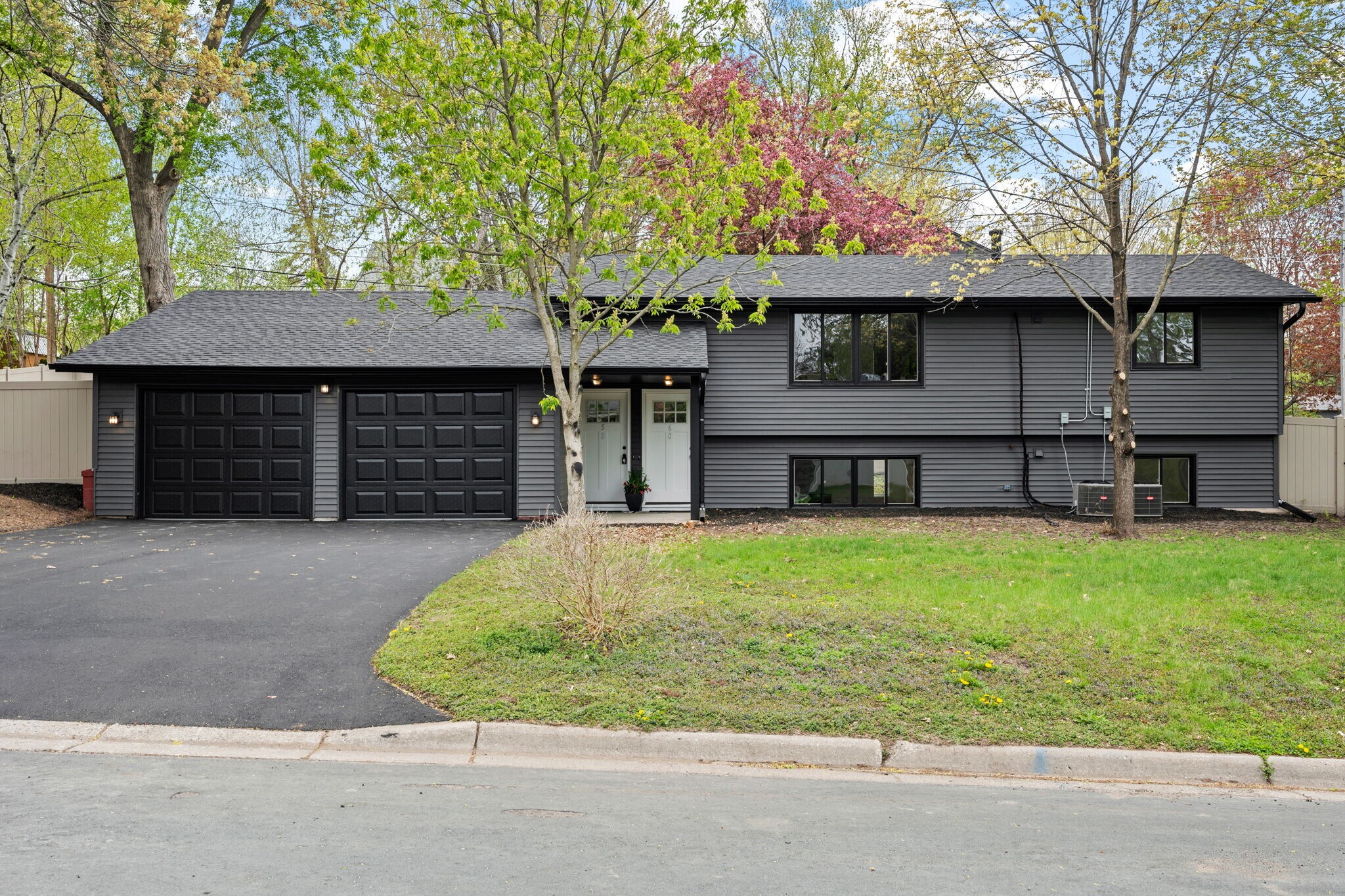 Building Photo - 58 Inglewood St