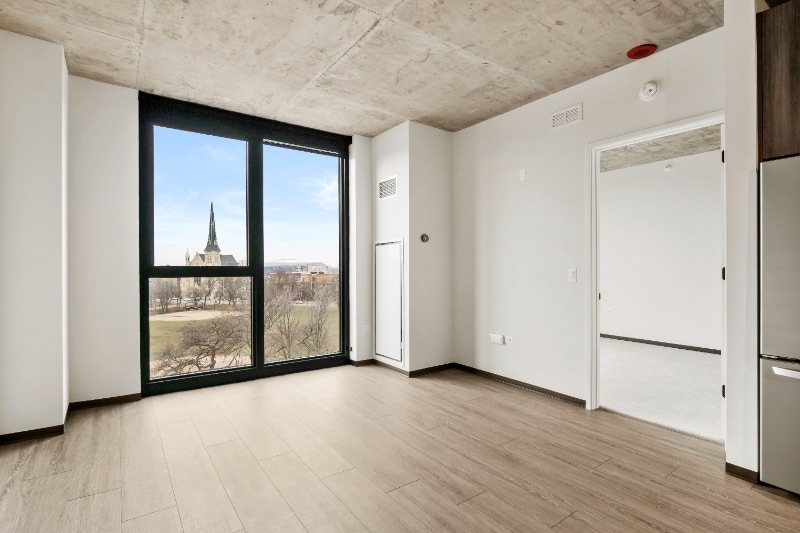 Building Photo - 1450 W Randolph St