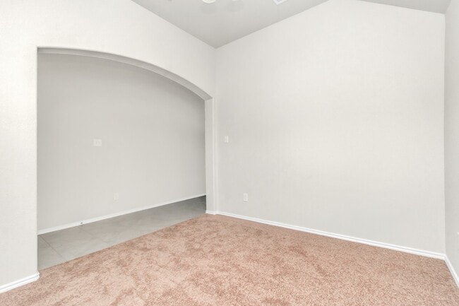 Building Photo - 3350 Avary River Ln