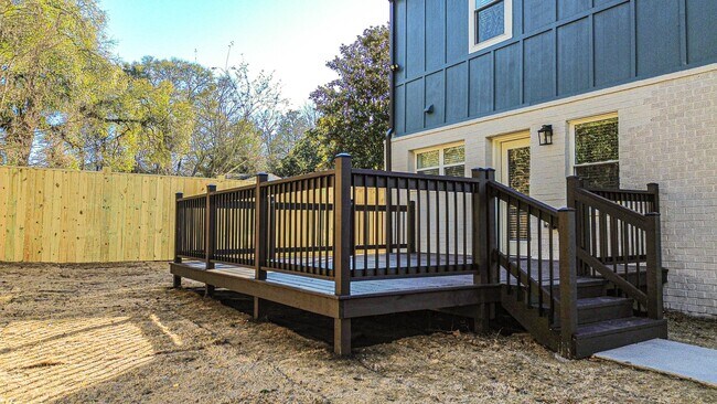 Building Photo - 2813 Mead Rd