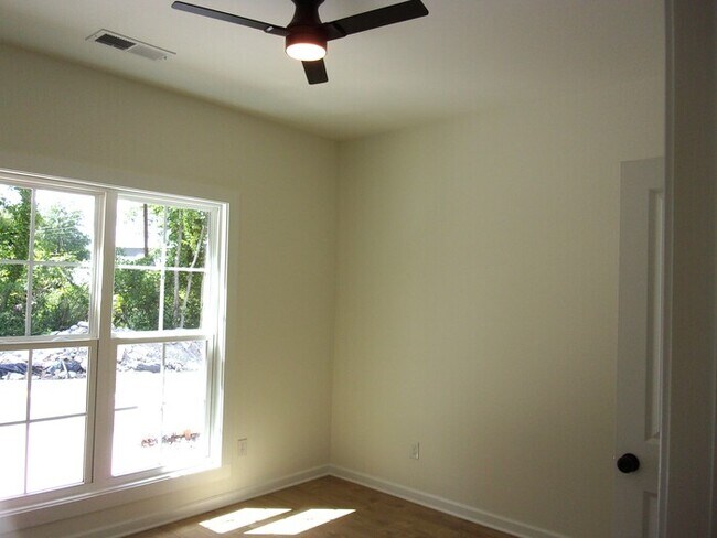 Building Photo - New Construction 2 Bedroom 1 Bath Apartment in Downtown Clover