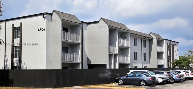 Building Photo - 4804 NW 79th Ave