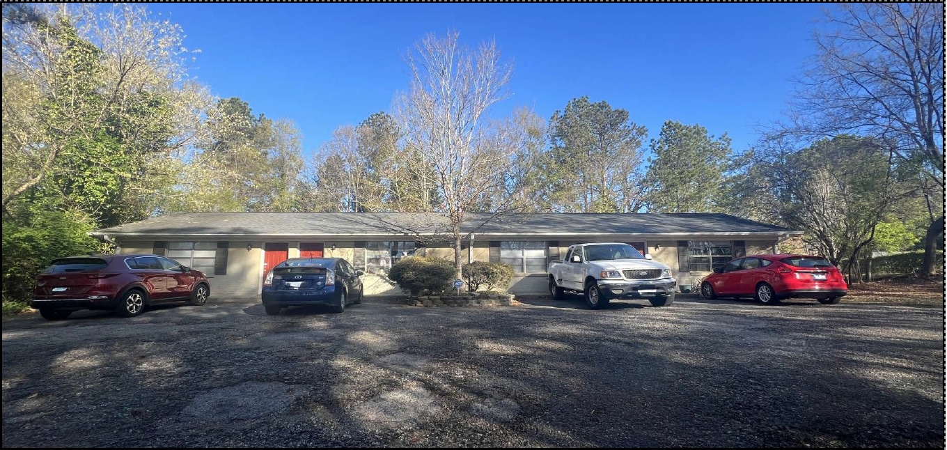 Building Photo - 220 Whitehall Rd