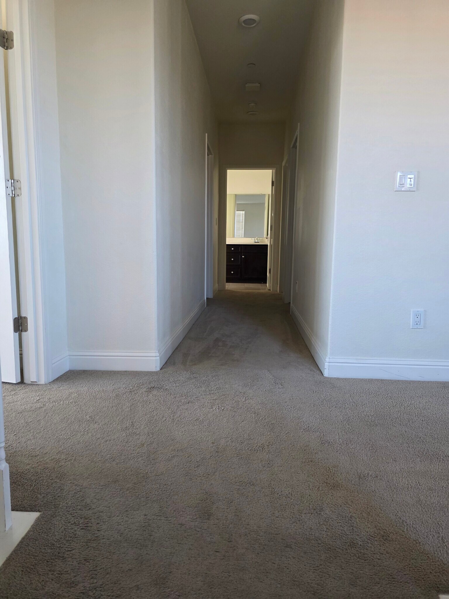 Upstairs passage - 6193 E Homan Ave