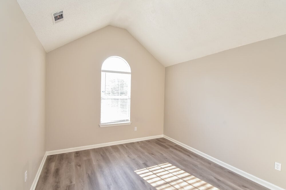 Building Photo - 4410 Reserve Hill Crossing