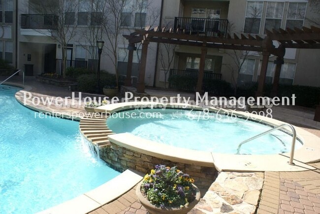 Building Photo - 1850 Cotillion Dr