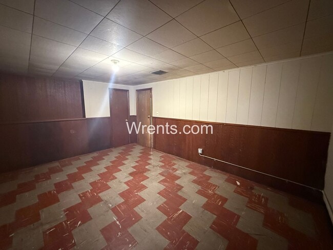 Building Photo - $500 Off Move in Special on Cute Three Bedroom Home