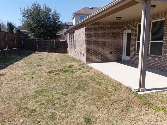 Building Photo - 1704 Freedom Dr