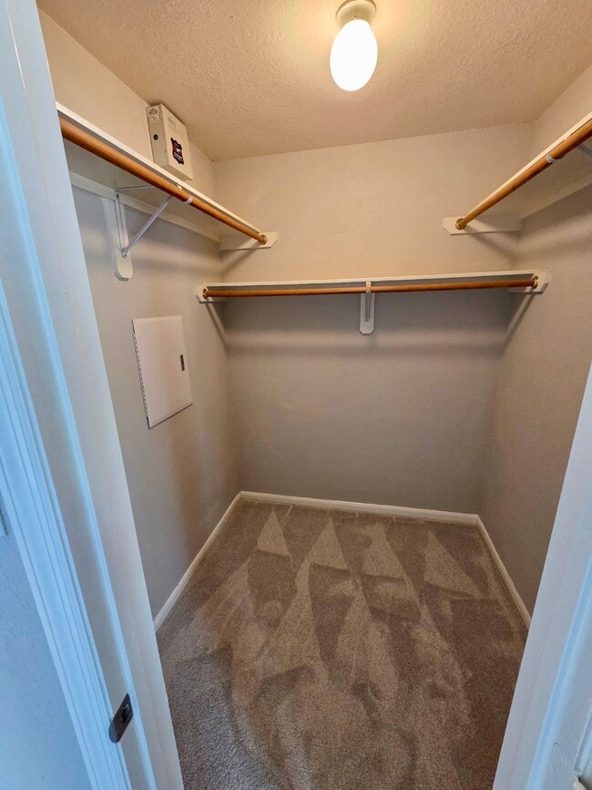 Building Photo - 21110 Machall Manor Ct