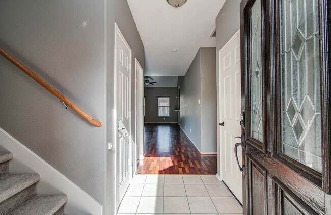 Building Photo - 14034 Chelseahurst Ln