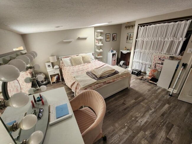 Building Photo - 2348 Wheeler St