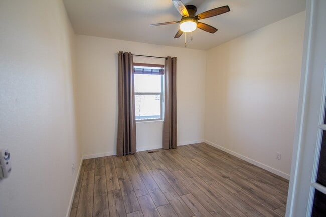Building Photo - 1810 Volterra Wy