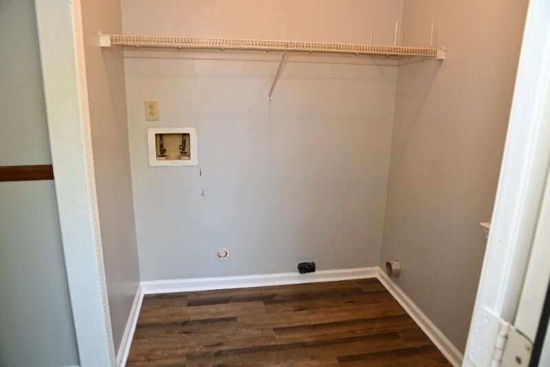 Building Photo - 1249 Magnolia Pl