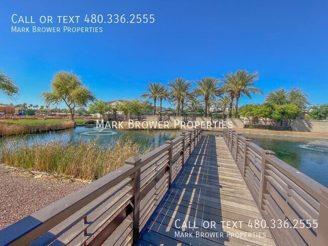 Building Photo - 2661 S Sulley Dr