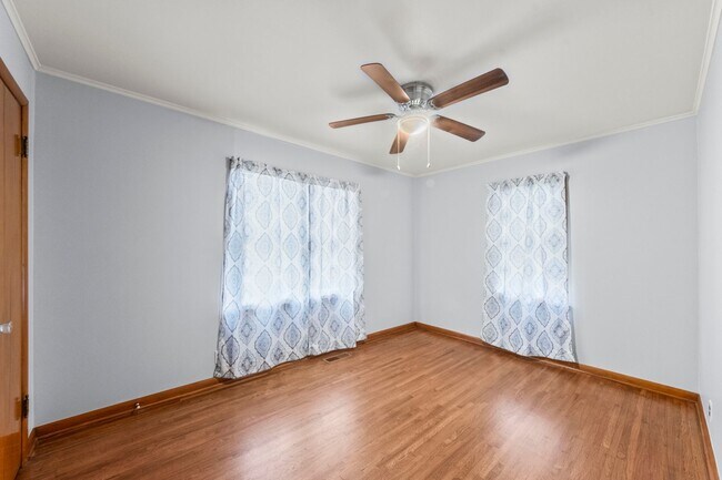 Building Photo - Great Home in Great Condition